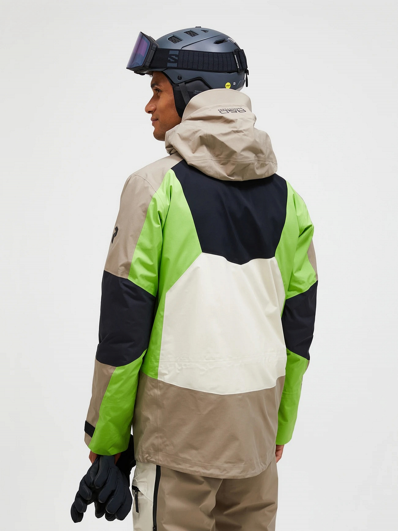 M Vertical Gore-Tex Pro Jacket (FW24) - Peak Performance